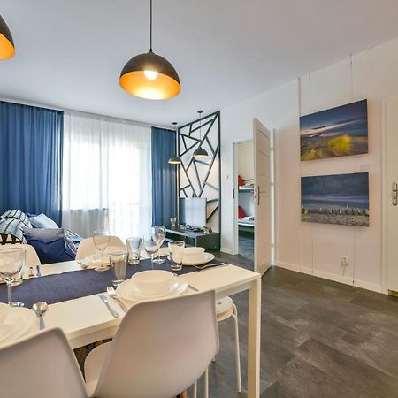 Apartament Wakacyjny Z Klimatyzacja 코워브제크 외부 사진