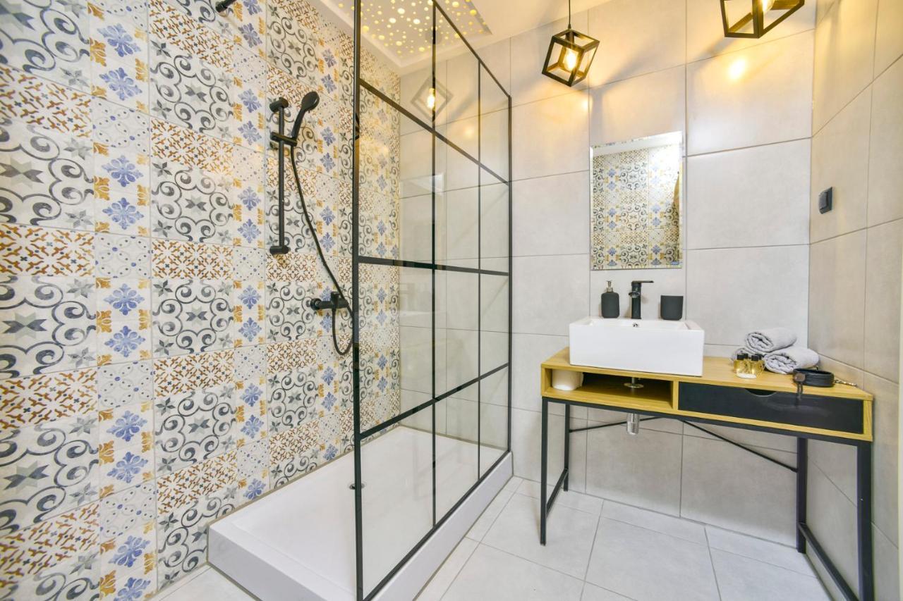 Apartament Wakacyjny Z Klimatyzacja 코워브제크 외부 사진