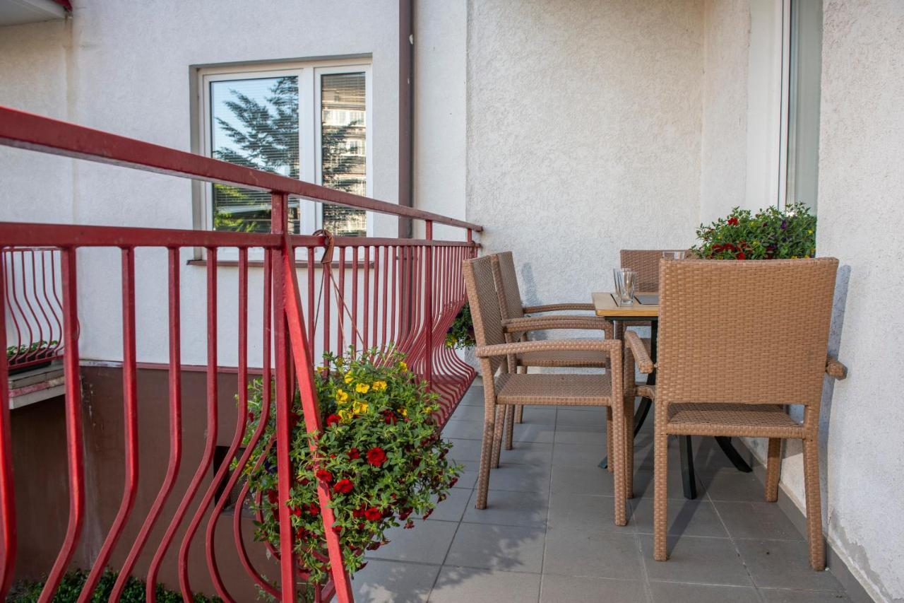 Apartament Wakacyjny Z Klimatyzacja 코워브제크 외부 사진